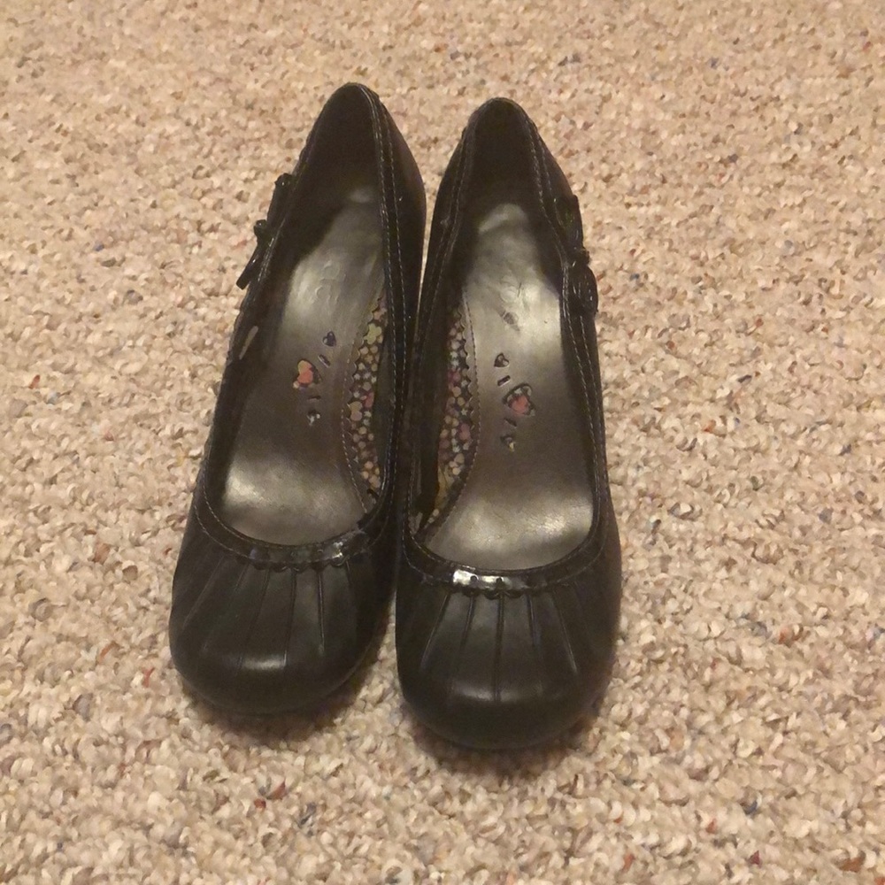 Mudd Heels